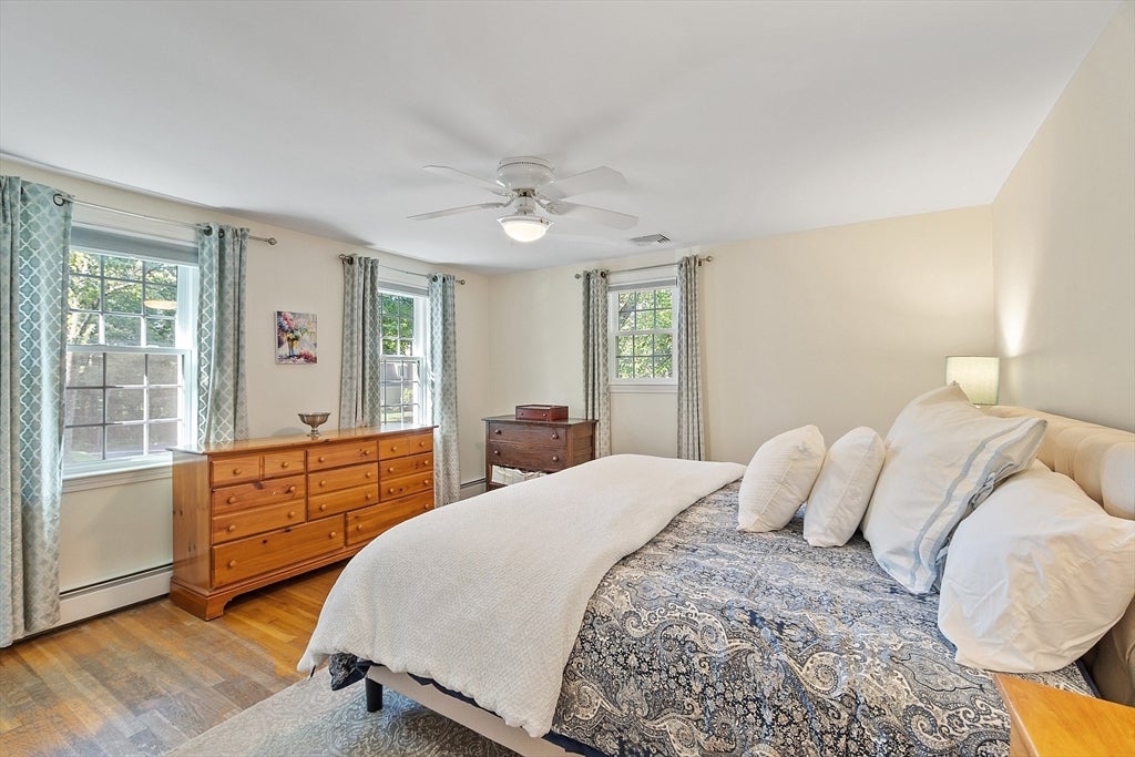 Westborough, Massachusetts, 01581, United States, 4 Bedrooms Bedrooms, ,3 BathroomsBathrooms,Residential,Active,1943801