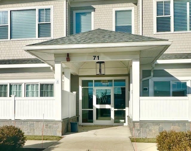 Swampscott, Massachusetts, 01907, United States, 3 Bedrooms Bedrooms, ,2 BathroomsBathrooms,Residential,Active,2007069