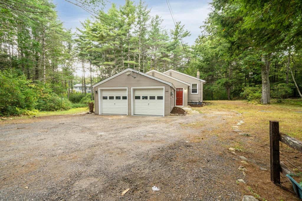 386 OTTER RIVER RD, TEMPLETON, MA 01468, photo 1 of 40