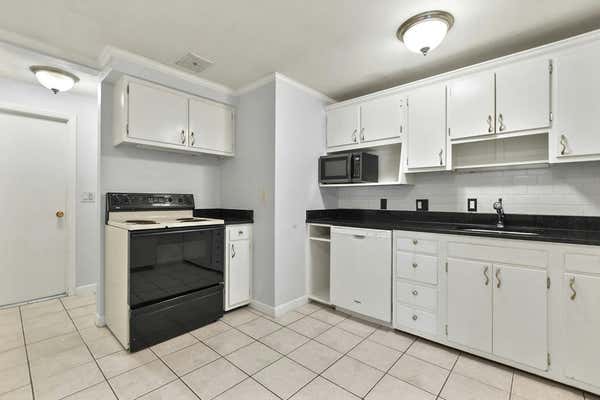 230 ESSEX ST APT 23, MELROSE, MA 02176, photo 3 of 22