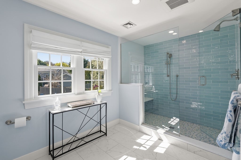Winchester, Massachusetts, 01890, United States, 4 Bedrooms Bedrooms, ,3 BathroomsBathrooms,Residential,Active,2043140