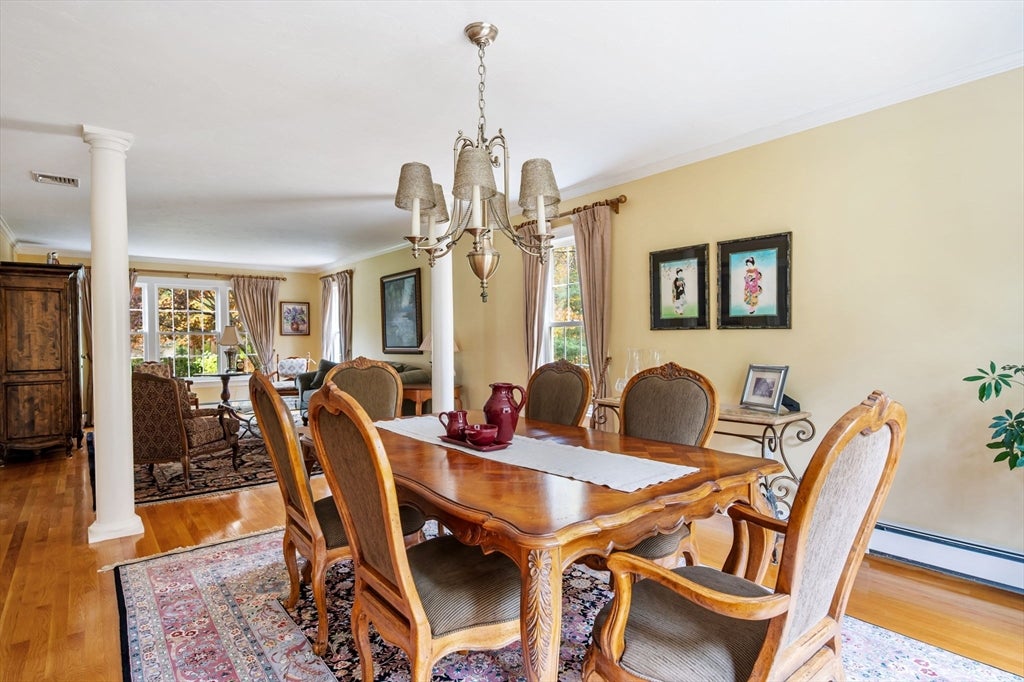 Norwell, Massachusetts, 02061, United States, 4 Bedrooms Bedrooms, ,4 BathroomsBathrooms,Residential,Active,1986892