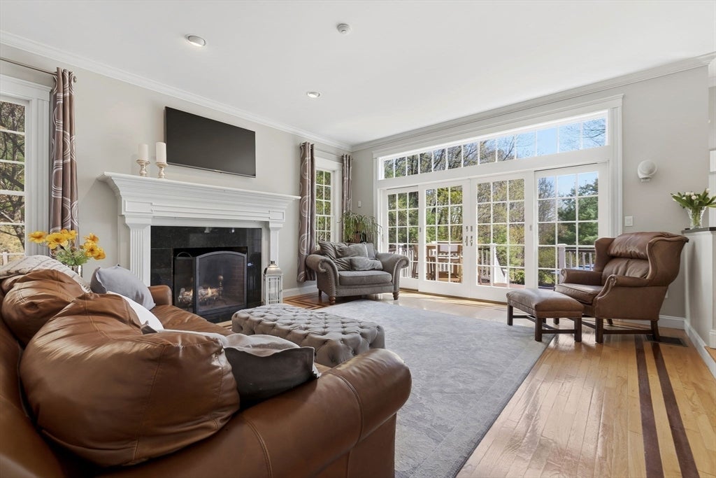 Merrimac, Massachusetts, 01860, United States, 5 Bedrooms Bedrooms, ,4 BathroomsBathrooms,Residential,Active,2044160