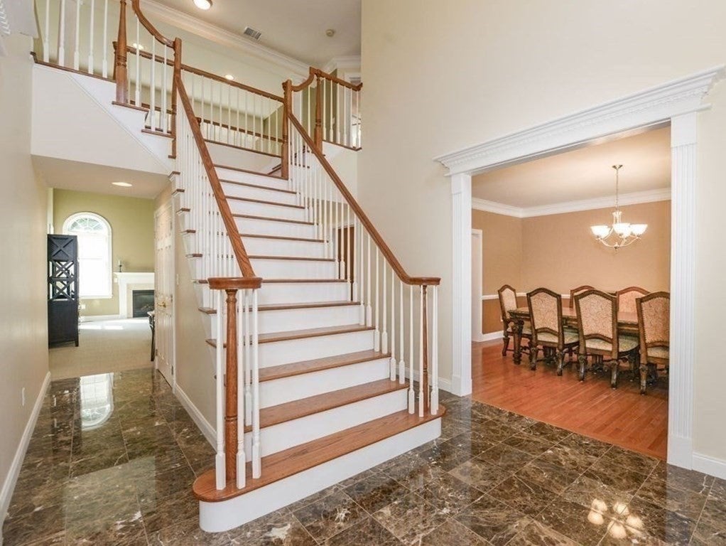 Bellingham, Massachusetts, 02019, United States, 4 Bedrooms Bedrooms, ,4 BathroomsBathrooms,Residential,Active,2045545