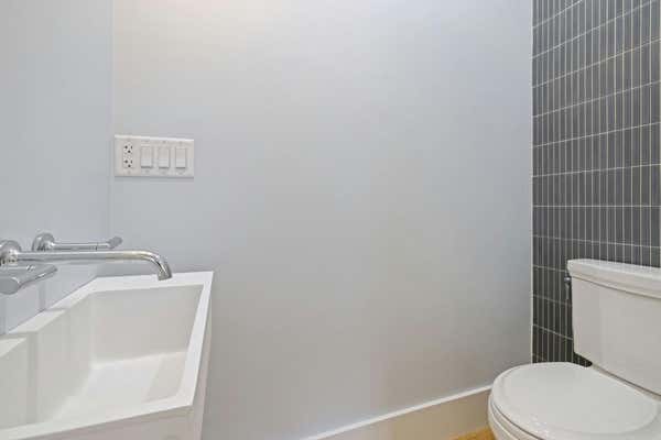 131 SPRING ST APT 2, CAMBRIDGE, MA 02141, photo 5 of 40