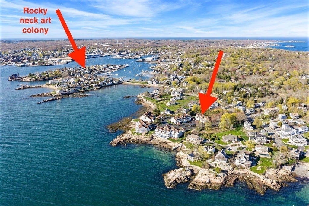 Gloucester, Massachusetts, 01930, United States, 2 Bedrooms Bedrooms, ,3 BathroomsBathrooms,Residential,Active,2043789