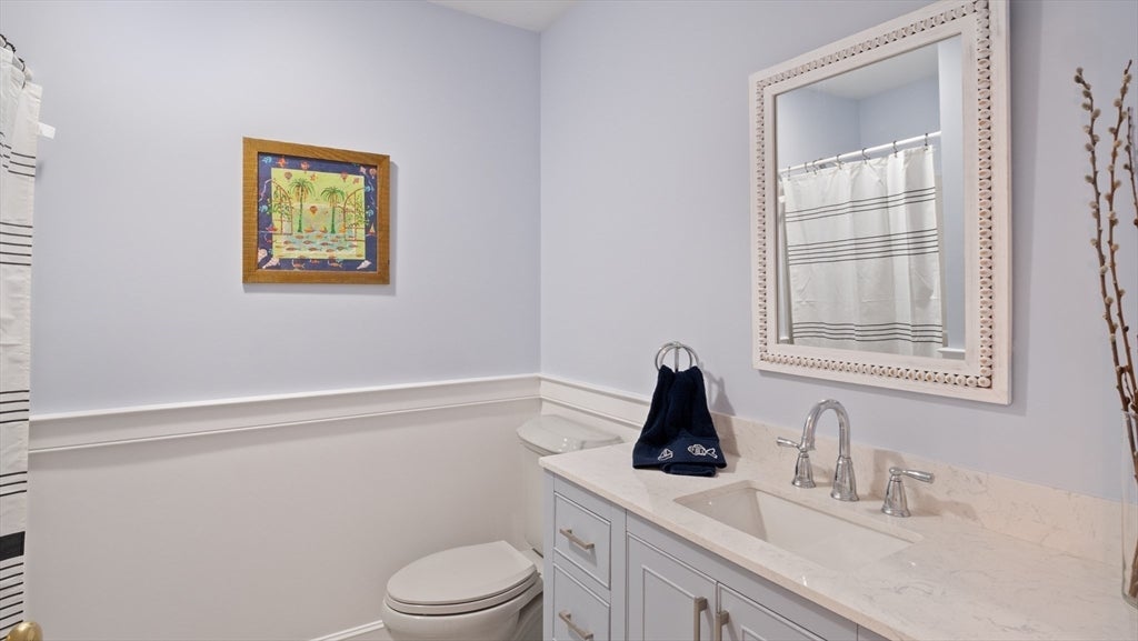 West Newbury, Massachusetts, 01985, United States, 4 Bedrooms Bedrooms, ,5 BathroomsBathrooms,Residential,Active,1936453