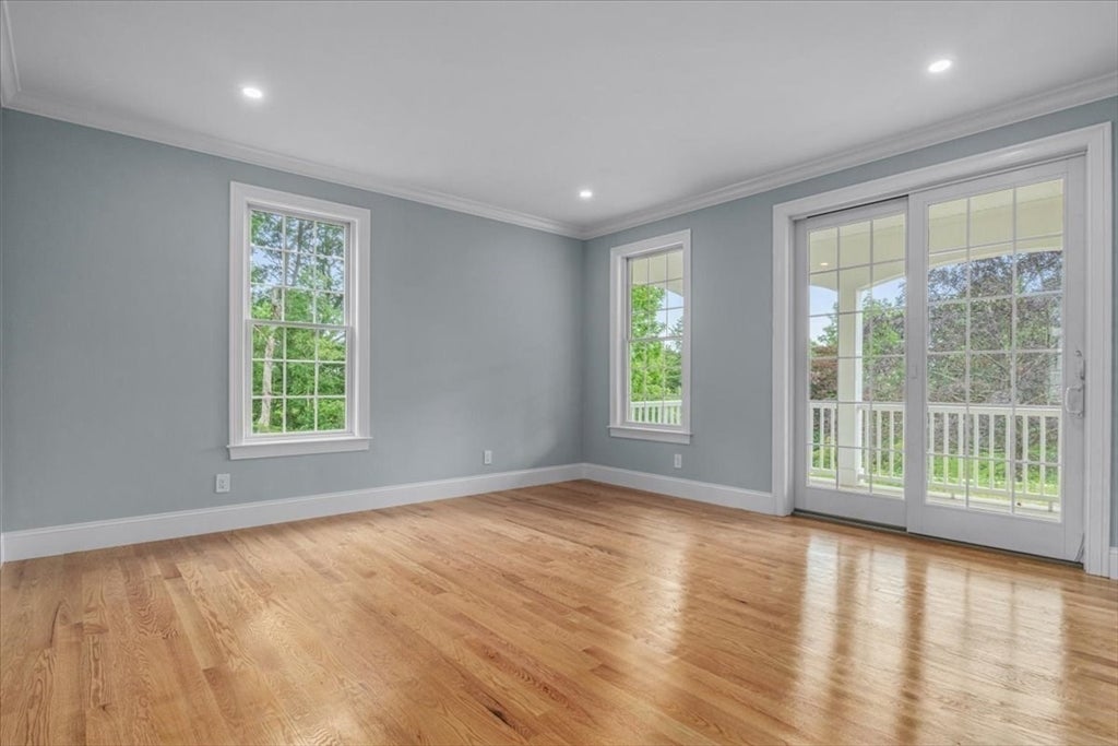 Dedham, Massachusetts, 02026, United States, 5 Bedrooms Bedrooms, ,5 BathroomsBathrooms,Residential,Active,1922665