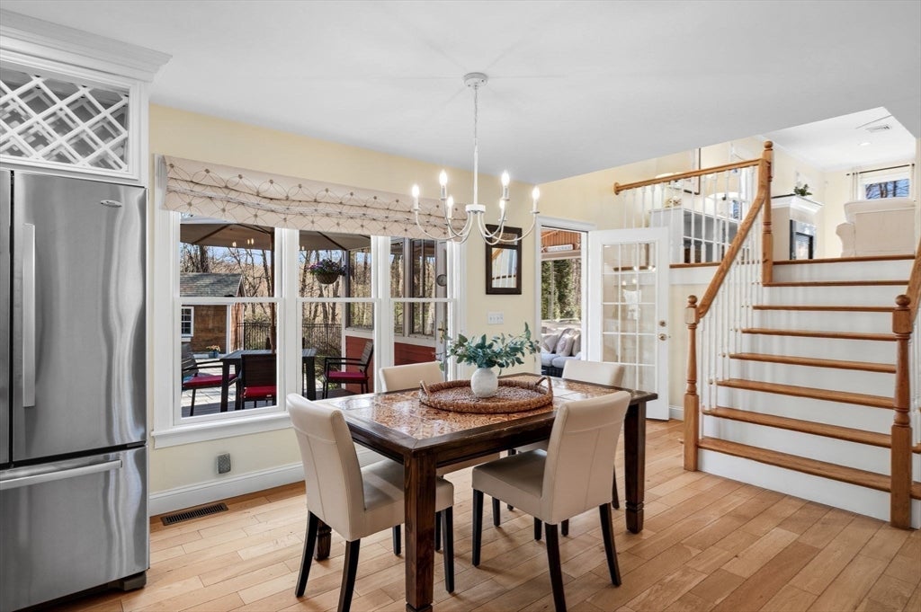 West Newbury, Massachusetts, 01985, United States, 4 Bedrooms Bedrooms, ,4 BathroomsBathrooms,Residential,Active,2044161