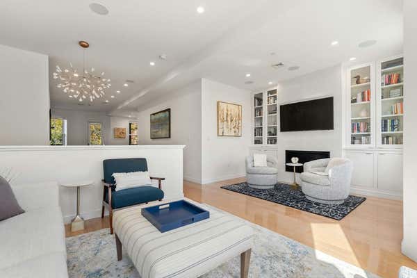 429 COLUMBUS AVE APT 2, BOSTON, MA 02116 - Image 1