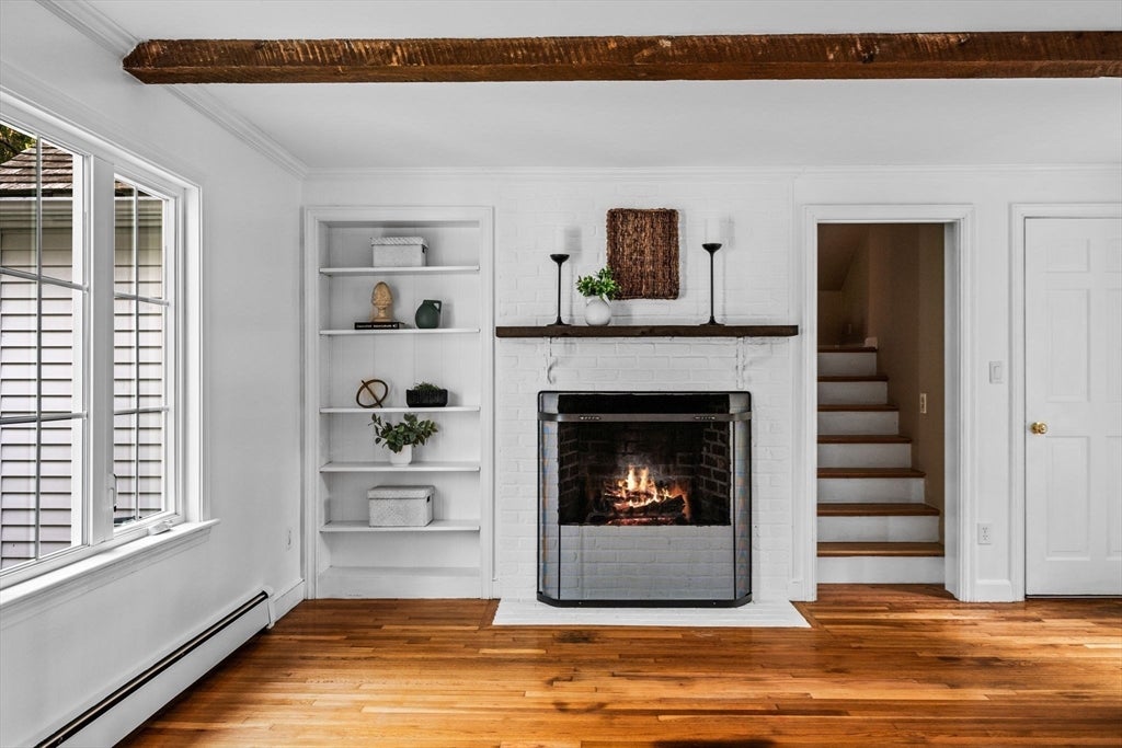 Boxford, Massachusetts, 01921, United States, 4 Bedrooms Bedrooms, ,4 BathroomsBathrooms,Residential,Active,1858684