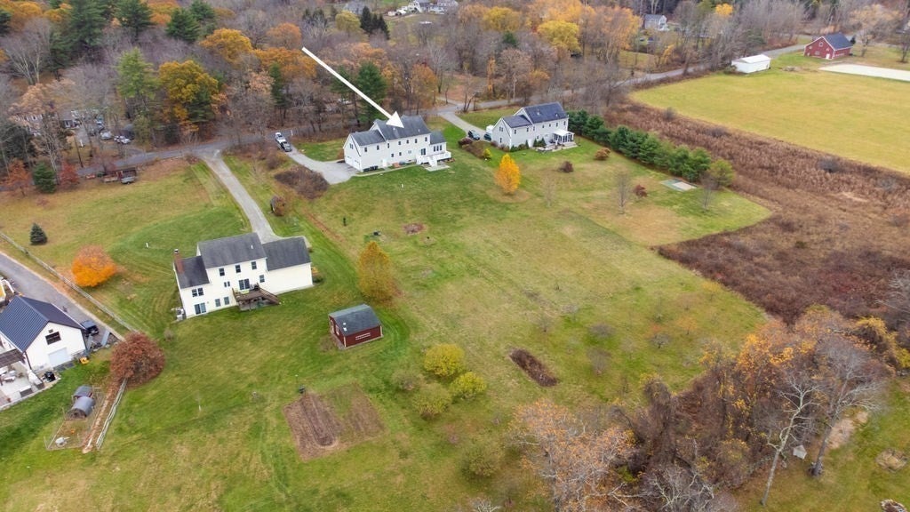 West Newbury, Massachusetts, 01985, United States, 4 Bedrooms Bedrooms, ,4 BathroomsBathrooms,Residential,Active,1986888