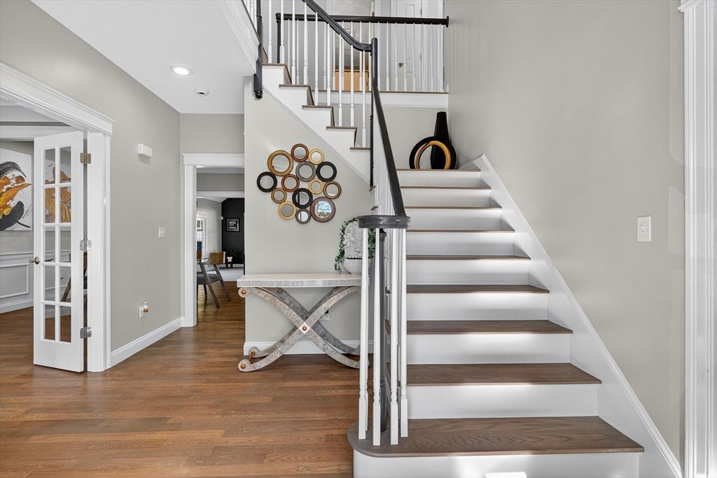 Danvers, Massachusetts, 01923, United States, 4 Bedrooms Bedrooms, ,4 BathroomsBathrooms,Residential,Active,1992274