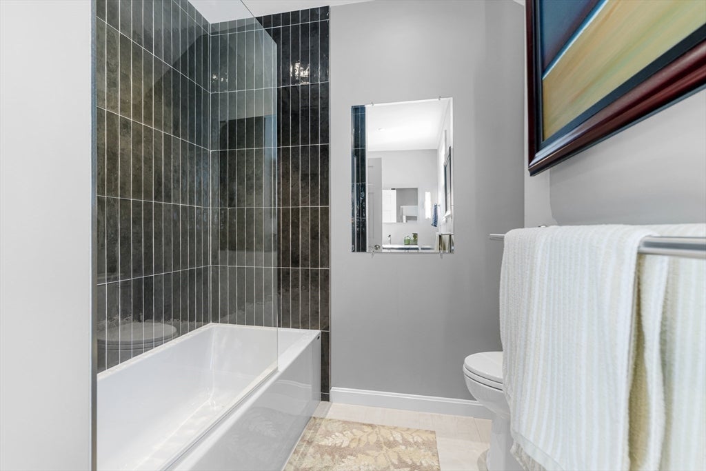 Norwell, Massachusetts, 02061, United States, 4 Bedrooms Bedrooms, ,4 BathroomsBathrooms,Residential,Active,1952760