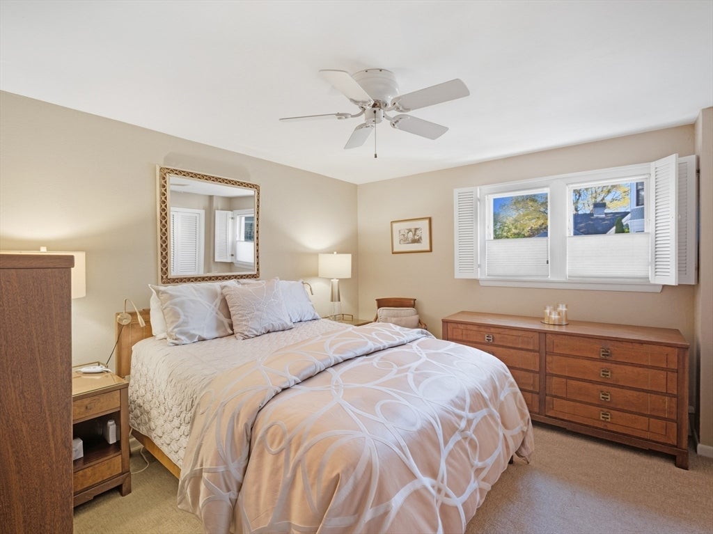 Newburyport, Massachusetts, 01950, United States, 3 Bedrooms Bedrooms, ,3 BathroomsBathrooms,Residential,Active,2045626