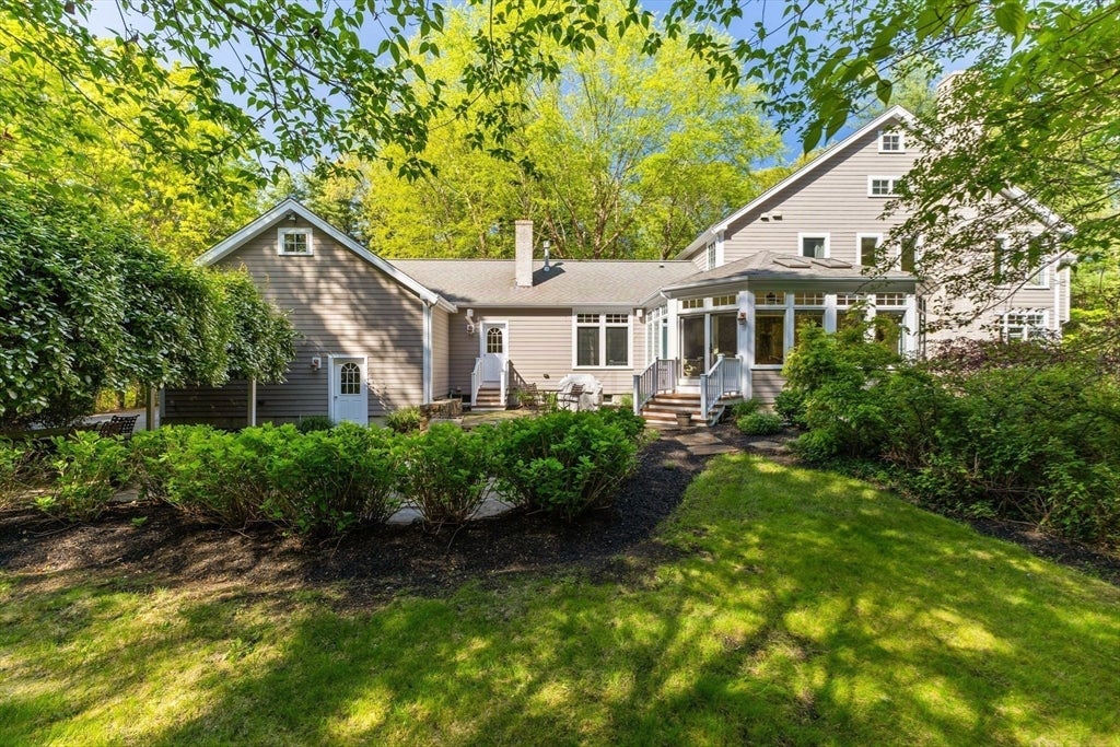 Lakeville, Massachusetts, 02347, United States, 5 Bedrooms Bedrooms, ,5 BathroomsBathrooms,Residential,Active,1867904