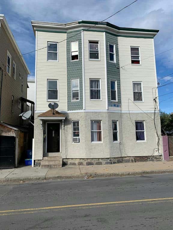 133 MYRTLE ST, LAWRENCE, MA 01841, photo 1