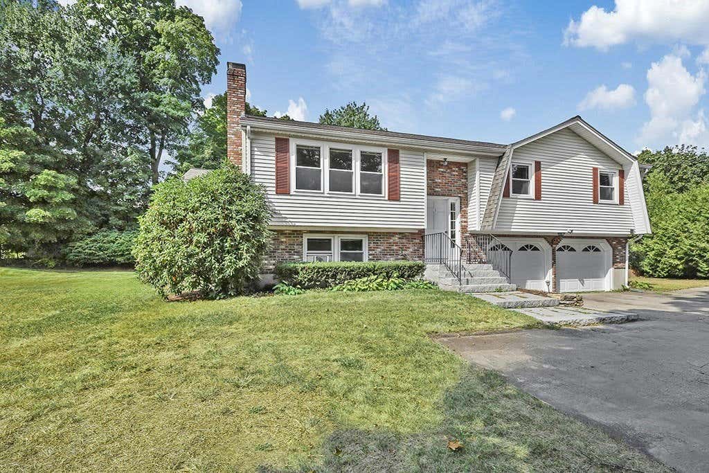 1 WINTHROP ST, MEDWAY, MA 02053, photo 1 of 29