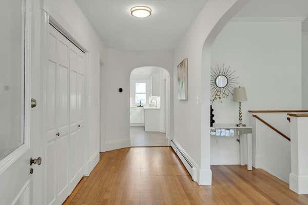 41 ADDINGTON RD APT 1, BROOKLINE, MA 02445, photo 3 of 36