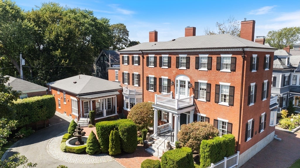 Salem, Massachusetts, 01970, United States, 5 Bedrooms Bedrooms, ,7 BathroomsBathrooms,Residential,Active,1945049