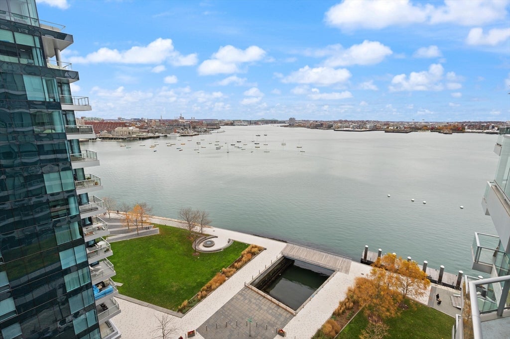 Boston, Massachusetts, 02210, United States, 2 Bedrooms Bedrooms, ,3 BathroomsBathrooms,Residential,Active,1993631