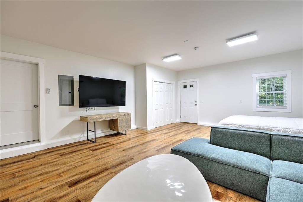 South Kingstown, Rhode Island, 02879, United States, 2 Bedrooms Bedrooms, ,3 BathroomsBathrooms,Residential,Active,2045783