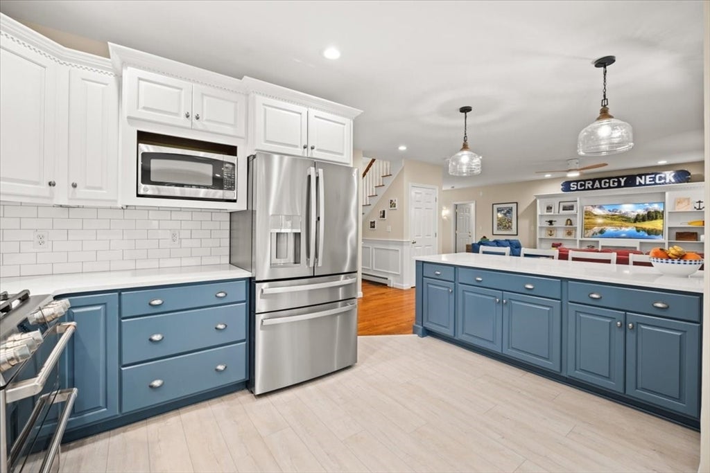 Bourne, Massachusetts, 02532, United States, 4 Bedrooms Bedrooms, ,4 BathroomsBathrooms,Residential,Active,2052070