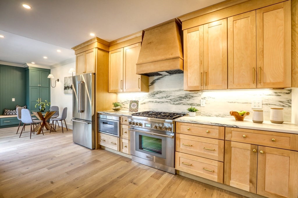 Boston, Massachusetts, 02129, United States, 4 Bedrooms Bedrooms, ,4 BathroomsBathrooms,Residential,Active,2043810