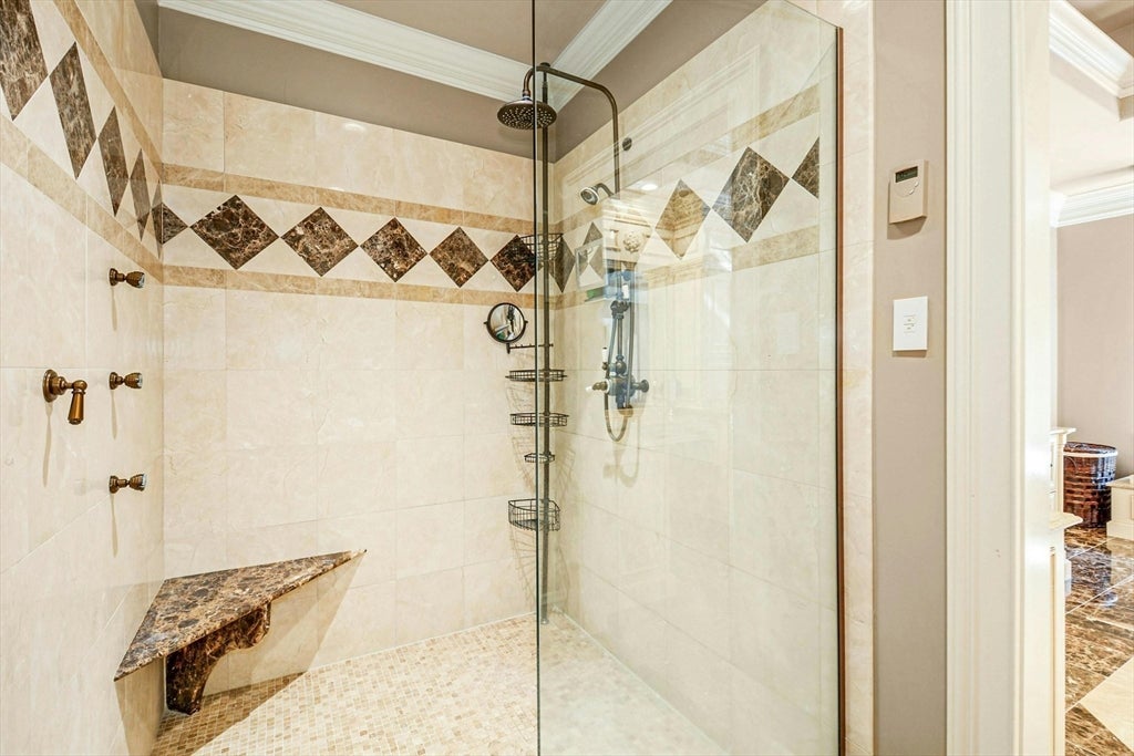 Hopkinton, Massachusetts, 01748, United States, 5 Bedrooms Bedrooms, ,8 BathroomsBathrooms,Residential,Active,1953005