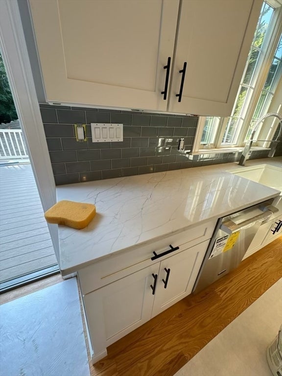 Dedham, Massachusetts, 02026, United States, 5 Bedrooms Bedrooms, ,5 BathroomsBathrooms,Residential,Active,1922665