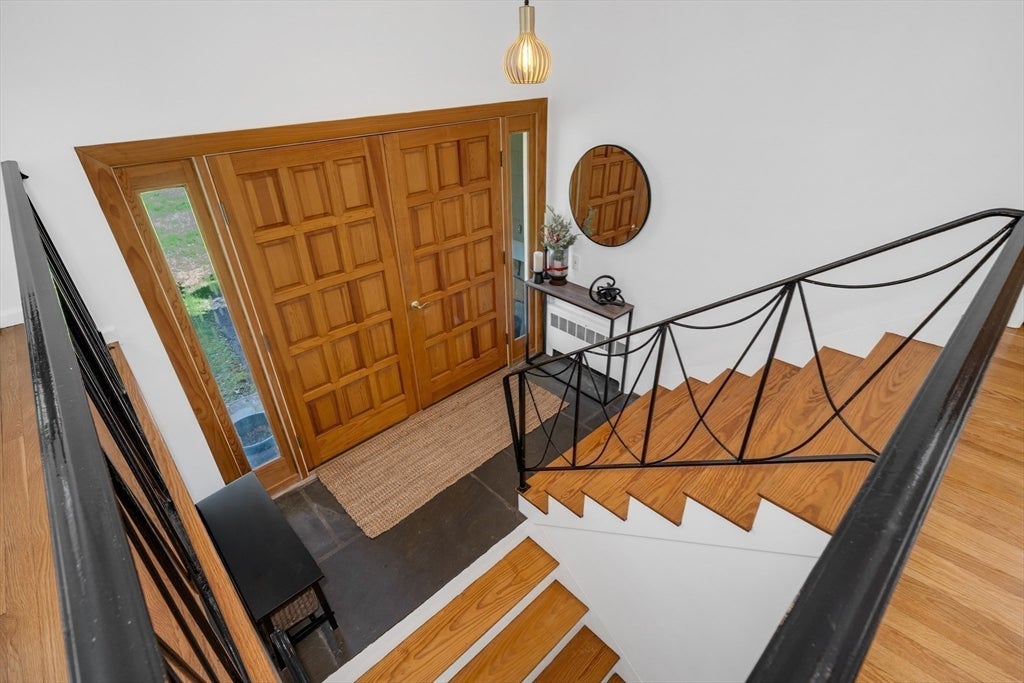Weston, Massachusetts, 02493, United States, 5 Bedrooms Bedrooms, ,3 BathroomsBathrooms,Residential,Active,2044181