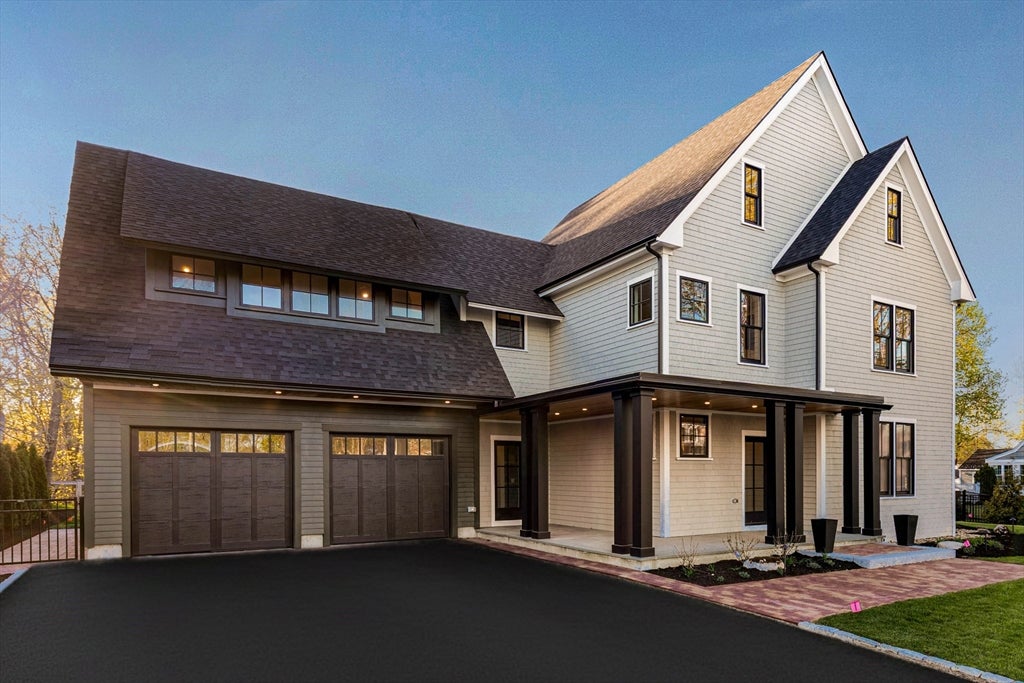 Newburyport, Massachusetts, 01950, United States, 4 Bedrooms Bedrooms, ,6 BathroomsBathrooms,Residential,Active,2043835