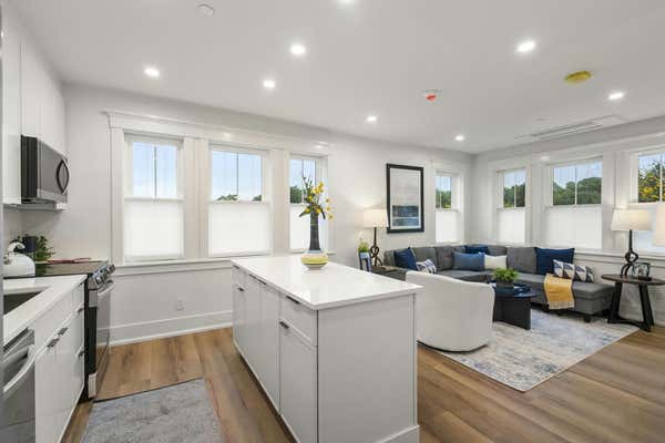 4459 WASHINGTON ST APT 1, BOSTON, MA 02131 - Image 1