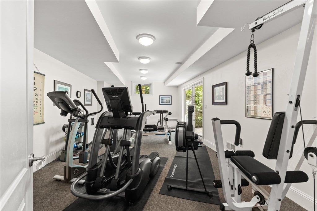 Lakeville, Massachusetts, 02347, United States, 5 Bedrooms Bedrooms, ,5 BathroomsBathrooms,Residential,Active,1867904