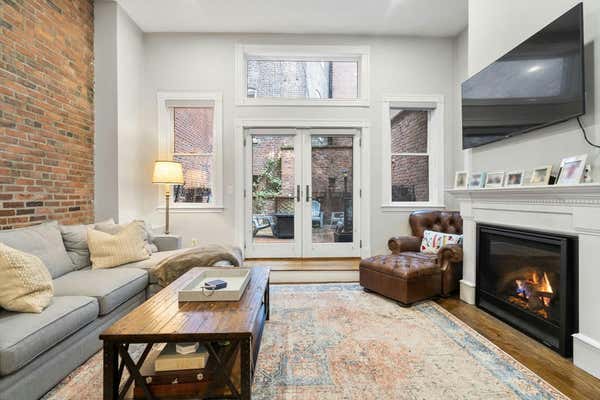 290 NORTH ST # 1, BOSTON, MA 02113 - Image 1