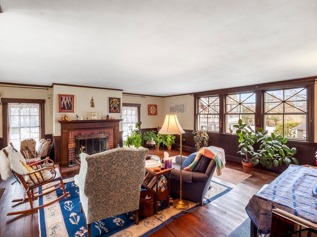 Newburyport, Massachusetts, 01950, United States, 3 Bedrooms Bedrooms, ,3 BathroomsBathrooms,Residential,Active,2045626