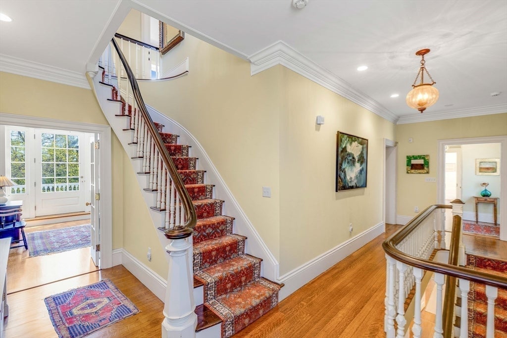 Salem, Massachusetts, 01970, United States, 5 Bedrooms Bedrooms, ,7 BathroomsBathrooms,Residential,Active,1945049