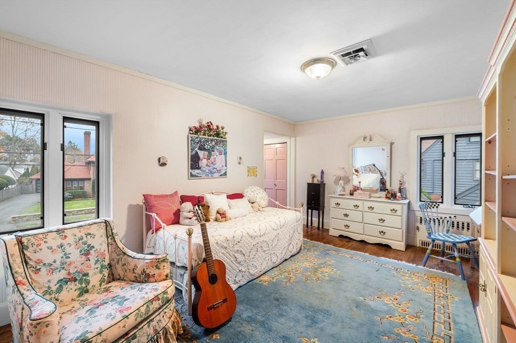 Swampscott, Massachusetts, 01907, United States, 6 Bedrooms Bedrooms, ,4 BathroomsBathrooms,Residential,Active,2007274