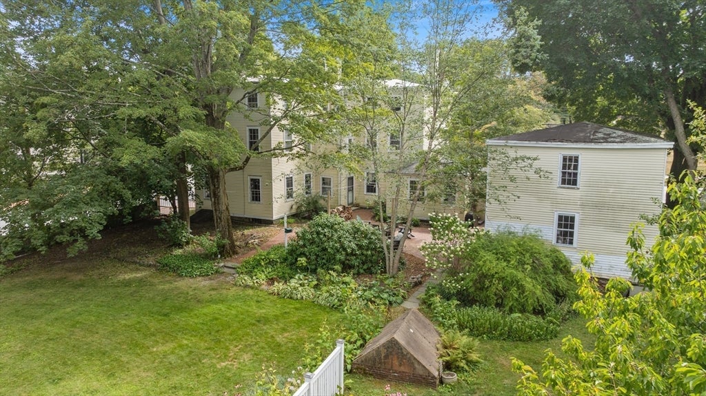 Newburyport, Massachusetts, 01950, United States, 3 Bedrooms Bedrooms, ,2 BathroomsBathrooms,Residential,Active,1944278