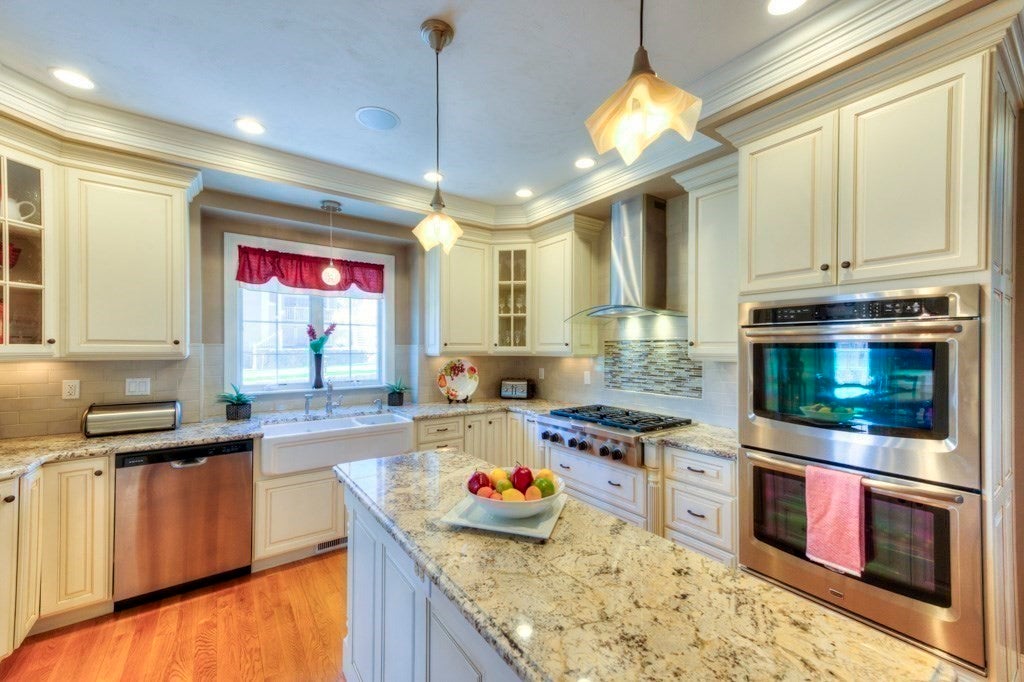 Shrewsbury, Massachusetts, 01545, United States, 5 Bedrooms Bedrooms, ,5 BathroomsBathrooms,Residential,Active,1964258