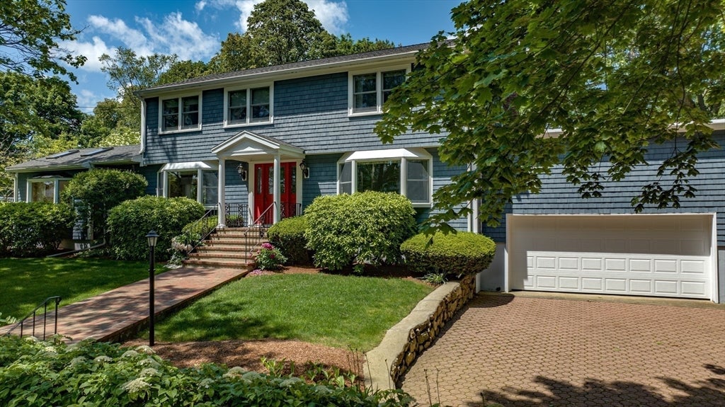 Gloucester, Massachusetts, 01930, United States, 3 Bedrooms Bedrooms, ,3 BathroomsBathrooms,Residential,Active,1849486