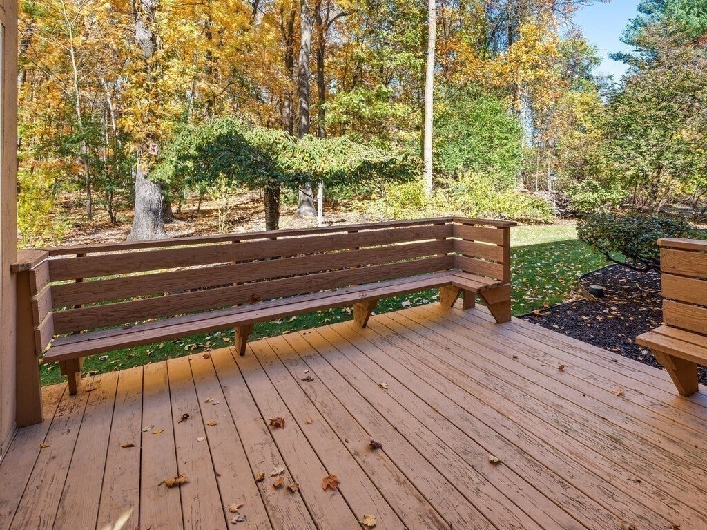 Shrewsbury, Massachusetts, 01545, United States, 4 Bedrooms Bedrooms, ,5 BathroomsBathrooms,Residential,Active,1968373