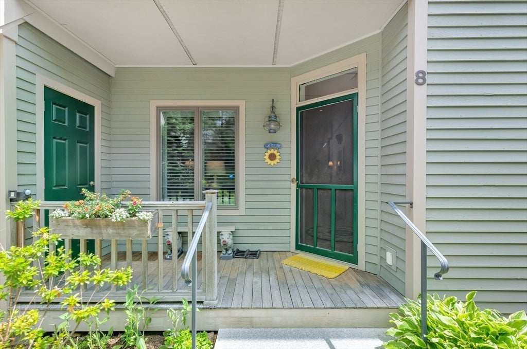 Gloucester, Massachusetts, 01930, United States, 4 Bedrooms Bedrooms, ,3 BathroomsBathrooms,Residential,Active,1929470