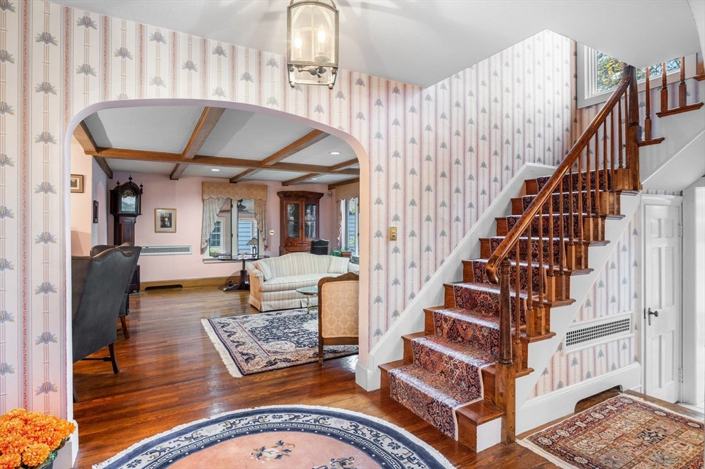 Swampscott, Massachusetts, 01907, United States, 6 Bedrooms Bedrooms, ,4 BathroomsBathrooms,Residential,Active,2007274