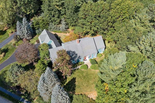 4 VILLAGE GREEN LN, HOLDEN, MA 01520 - Image 1