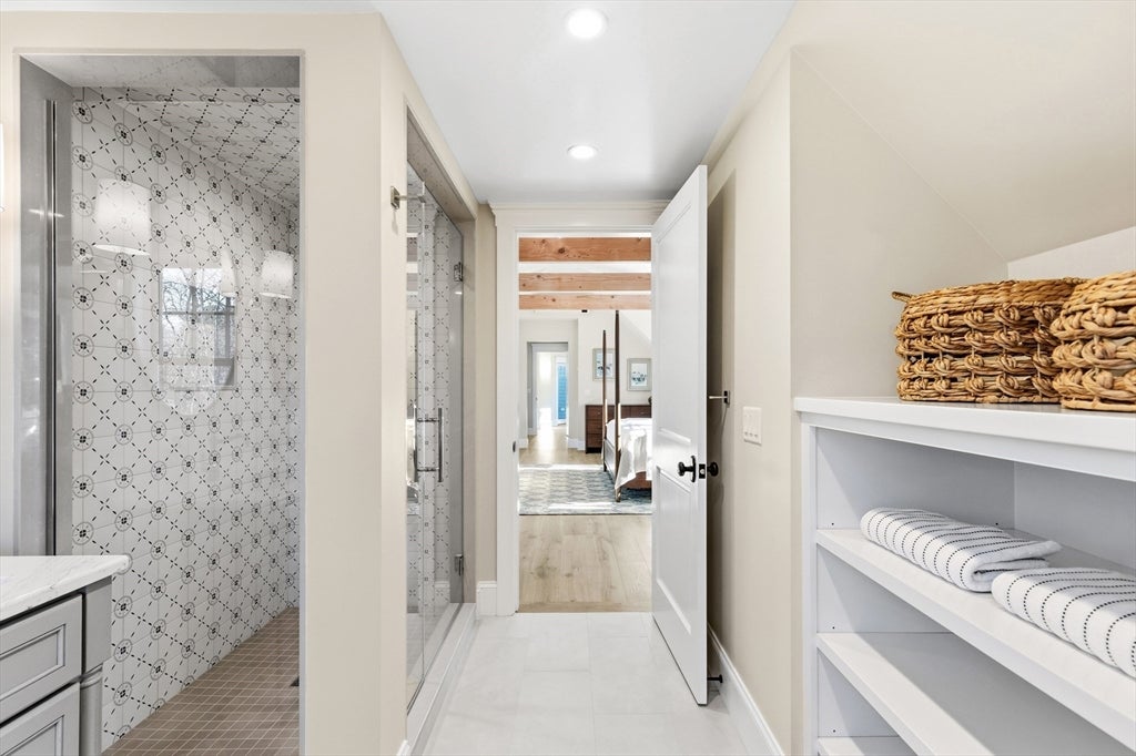 Harwich, Massachusetts, 02645, United States, 7 Bedrooms Bedrooms, ,7 BathroomsBathrooms,Residential,Active,2011866