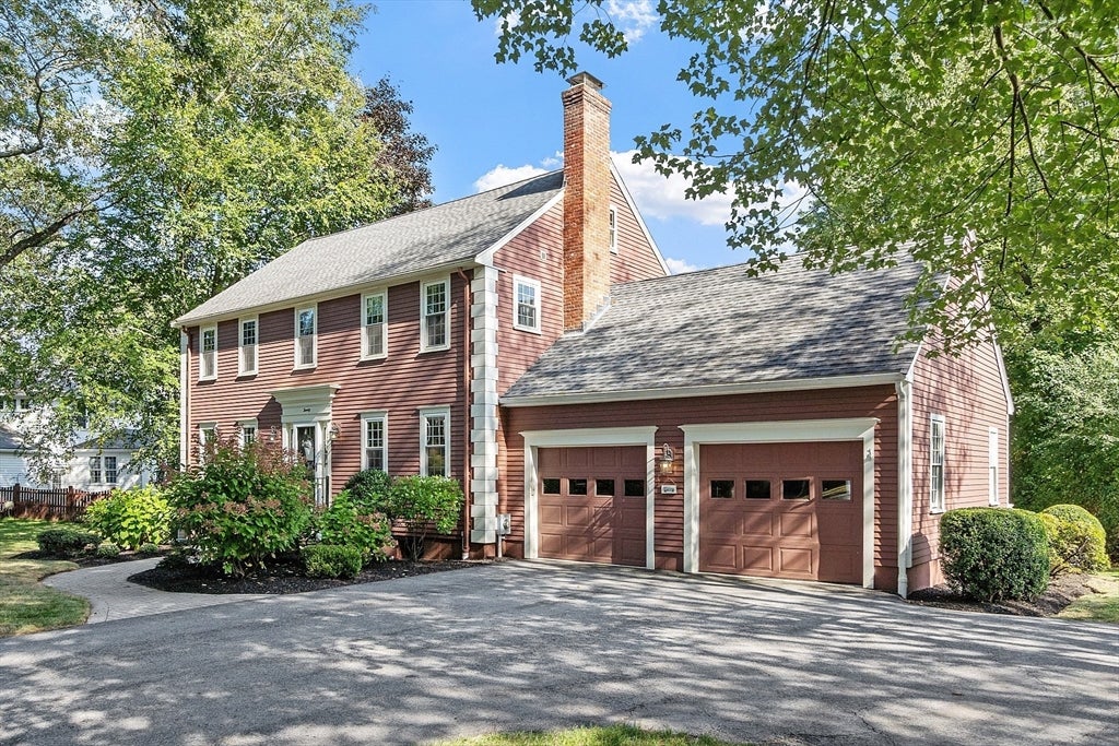 Westborough, Massachusetts, 01581, United States, 4 Bedrooms Bedrooms, ,3 BathroomsBathrooms,Residential,Active,1943801