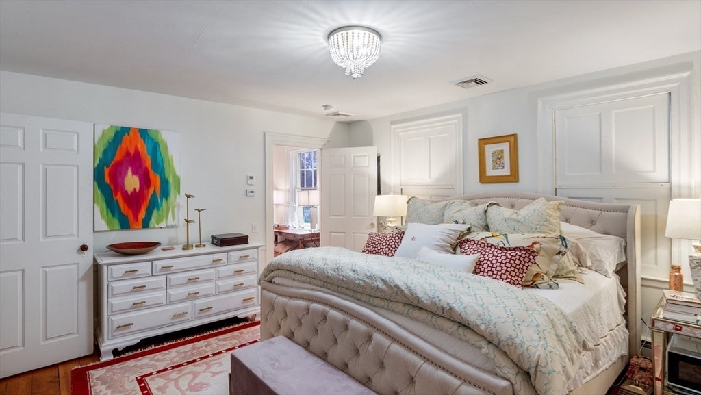 Newbury, Massachusetts, 01951, United States, 5 Bedrooms Bedrooms, ,5 BathroomsBathrooms,Residential,Active,2045691