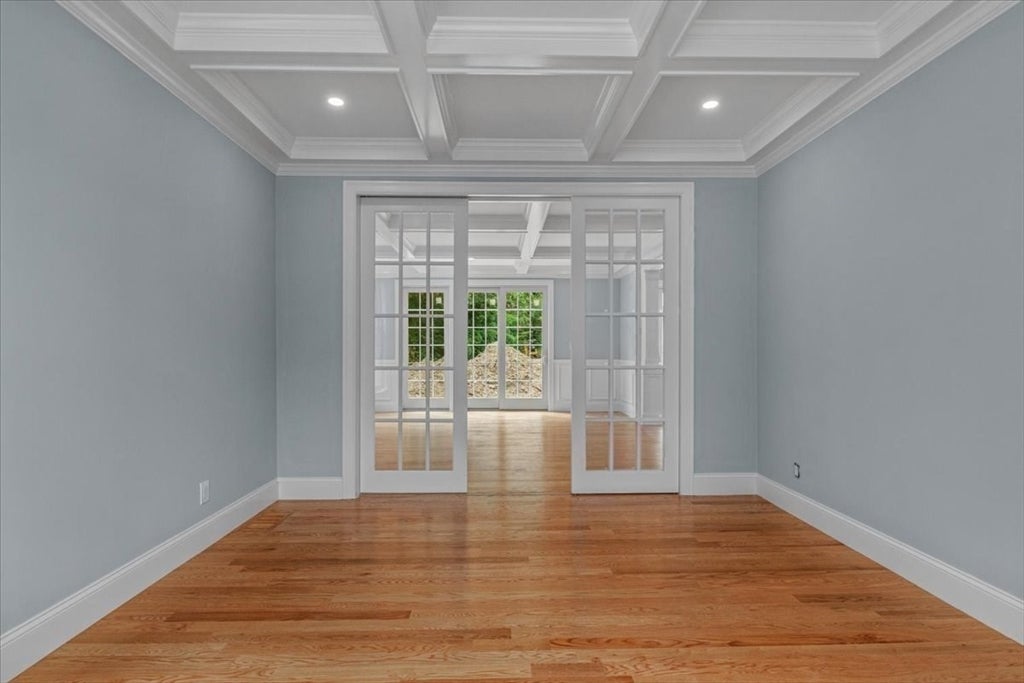 Dedham, Massachusetts, 02026, United States, 5 Bedrooms Bedrooms, ,5 BathroomsBathrooms,Residential,Active,2006827