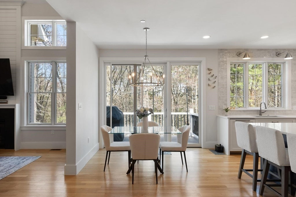 Hopkinton, Massachusetts, 01748, United States, 4 Bedrooms Bedrooms, ,6 BathroomsBathrooms,Residential,Active,2044538